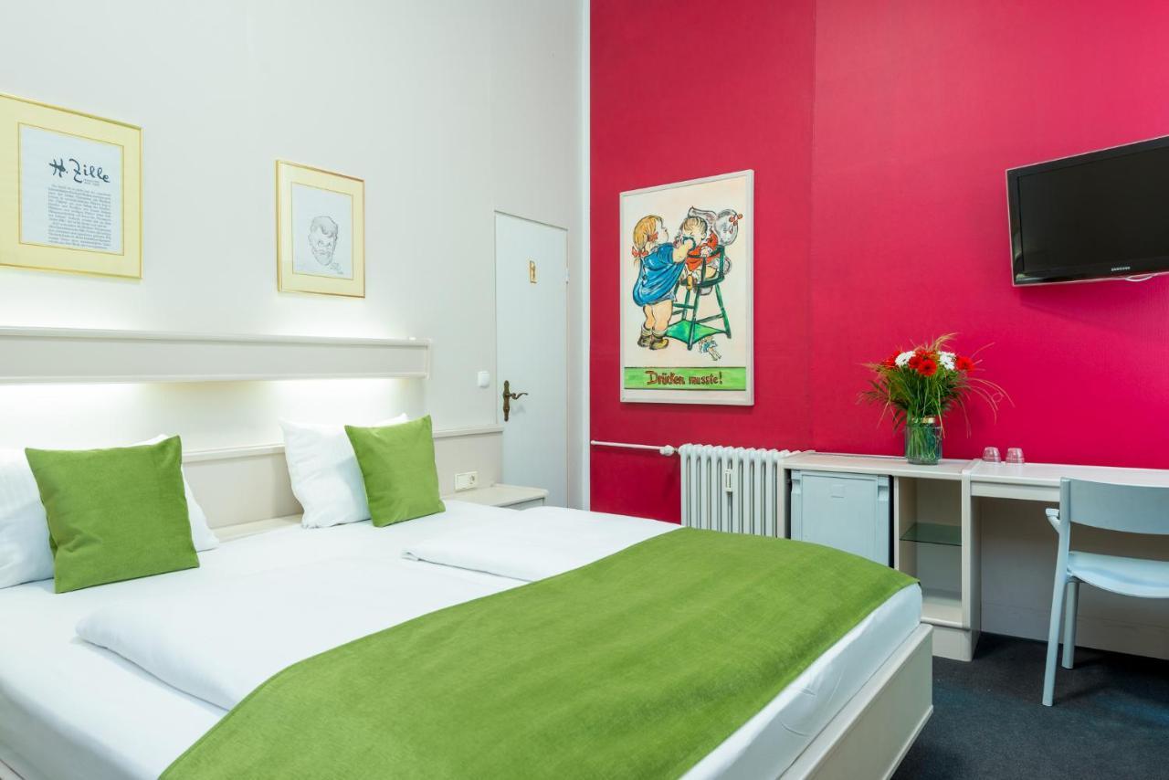 W22 Hotel Am Kurfuerstendamm Берлин Экстерьер фото