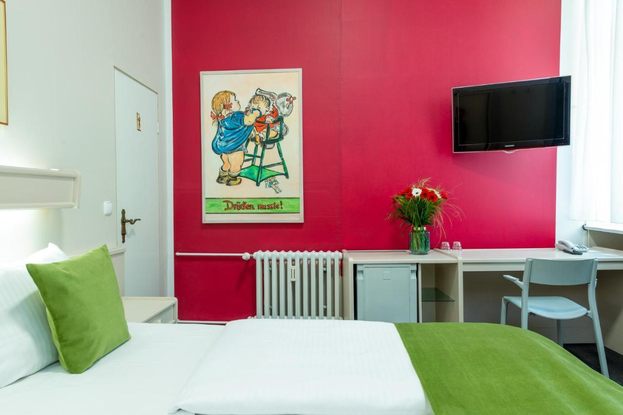 W22 Hotel Am Kurfuerstendamm Берлин Экстерьер фото