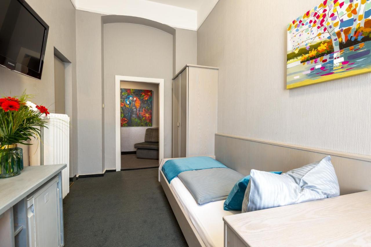 W22 Hotel Am Kurfuerstendamm Берлин Экстерьер фото