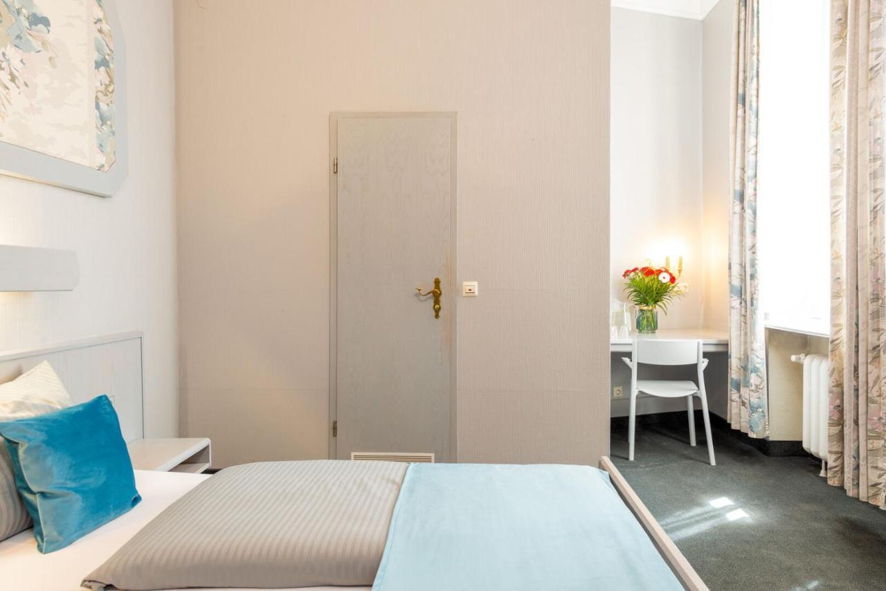 W22 Hotel Am Kurfuerstendamm Берлин Экстерьер фото